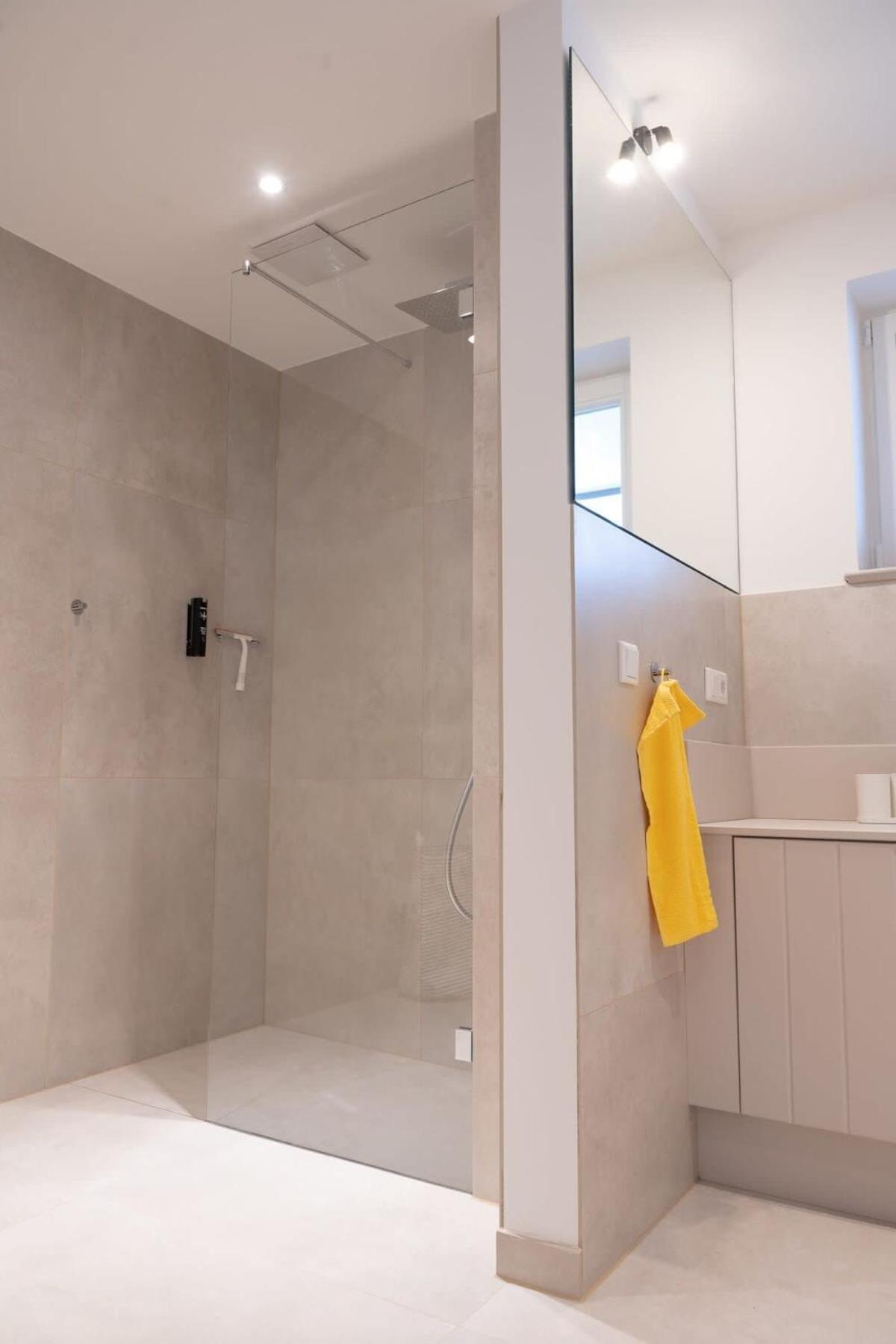 Spacious 3-Bedroom Apartment Near Eilbekpark Хамбург Екстериор снимка