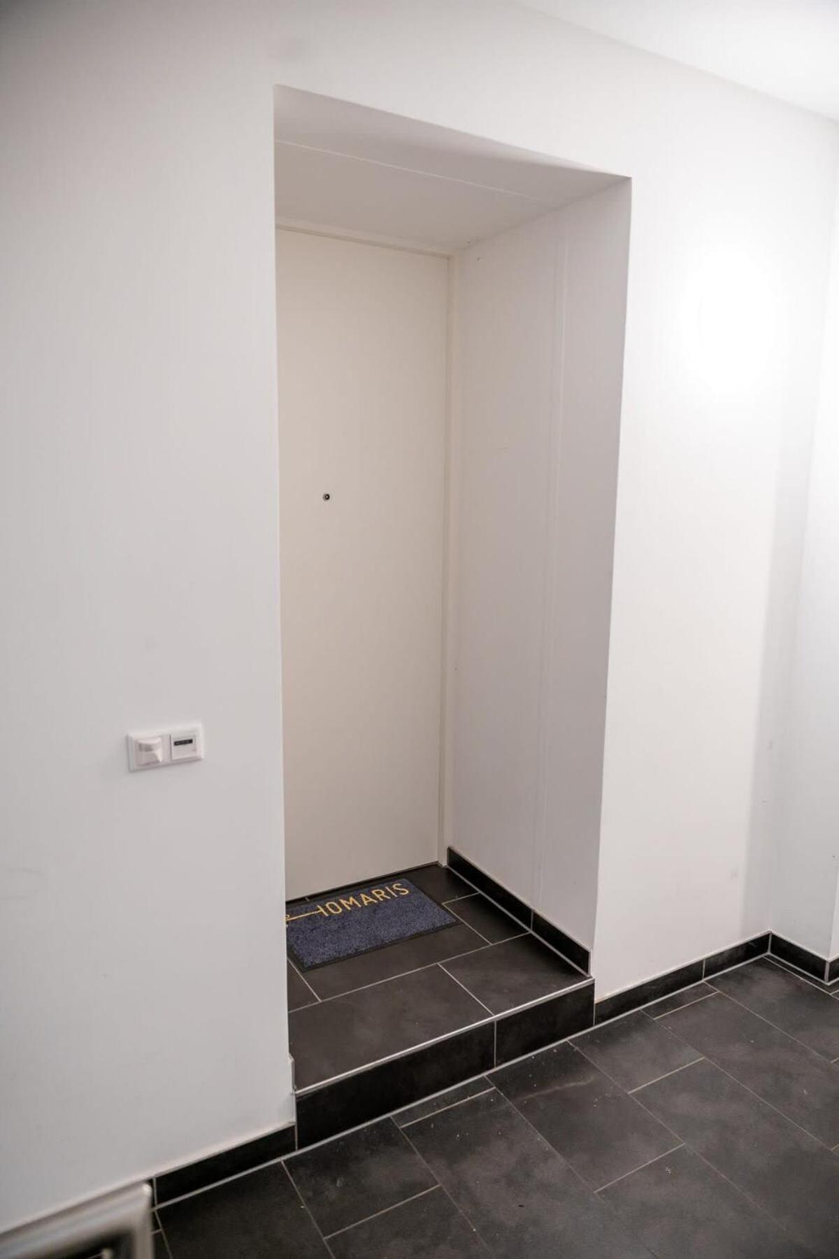 Spacious 3-Bedroom Apartment Near Eilbekpark Хамбург Екстериор снимка